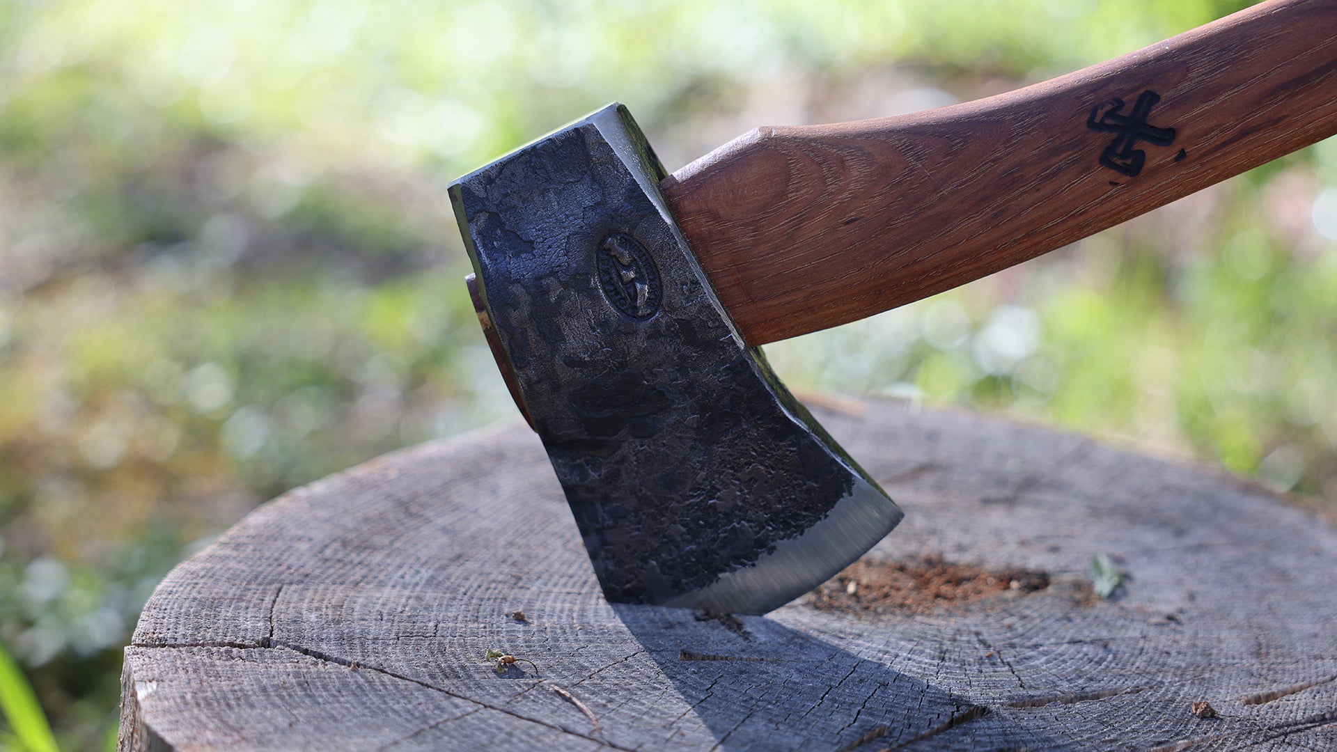 The Forest Axe - Casterman Axe & Tool